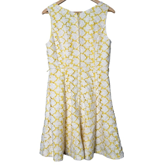 Modcloth Bliss in Attendance Lace Dress Size Large - Picture 3 of 9